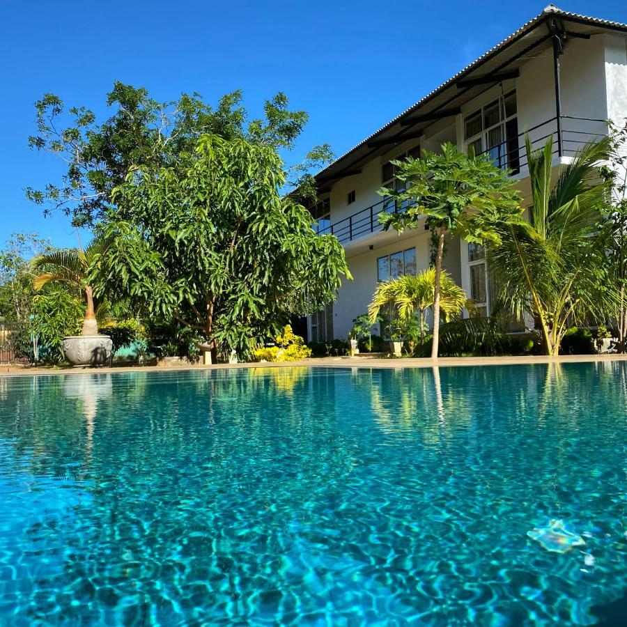 Sapphire Garden Hotel Habarana Exteriér fotografie